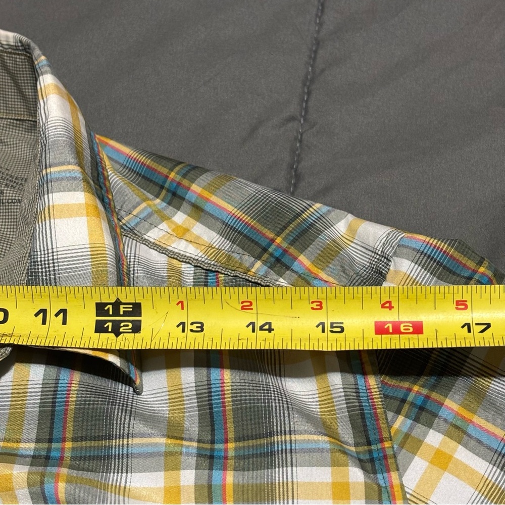 Kuhl Ion X Men's Pearl Sanp Plaid Short Sleeve Western Outdoor button‎ Shirt - S - Picture 3 of 12